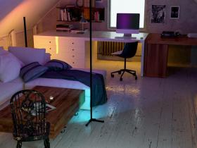 ugaona ambijentalna lampa stan 03